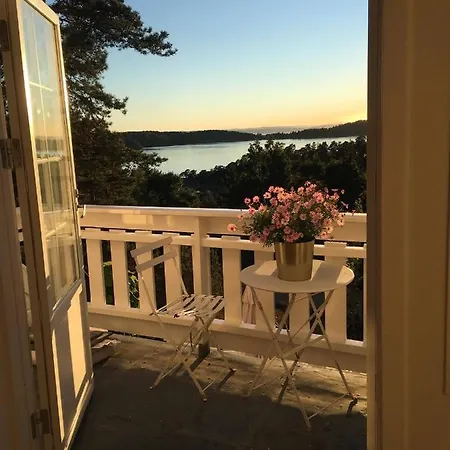 I Sørlandshus I - Sjøutsikt - Nær * Soon