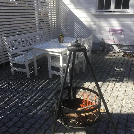 Apartment I Sorlandshus I - Sjoutsikt - Naer